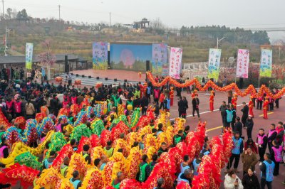 梅花村 (14+1)